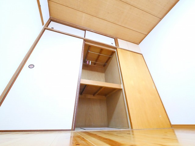 エクセルハイツ第２学園前の収納