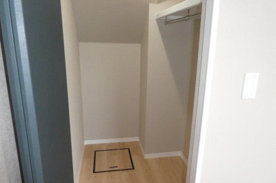 【収納】 | INBORU | ウォークインクローゼット