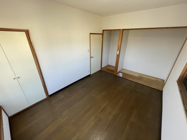 白幡ニュータウン中古戸建の洋室