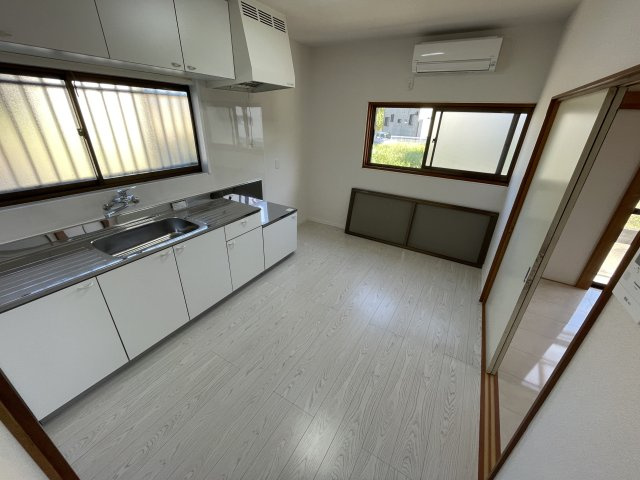 白幡ニュータウン中古戸建の洋室