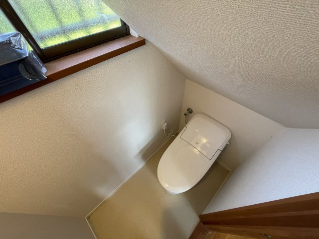 白幡ニュータウン中古戸建のトイレ