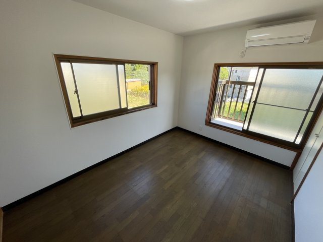 白幡ニュータウン中古戸建の洋室