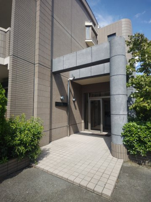 【エントランス】 | ウエストコート