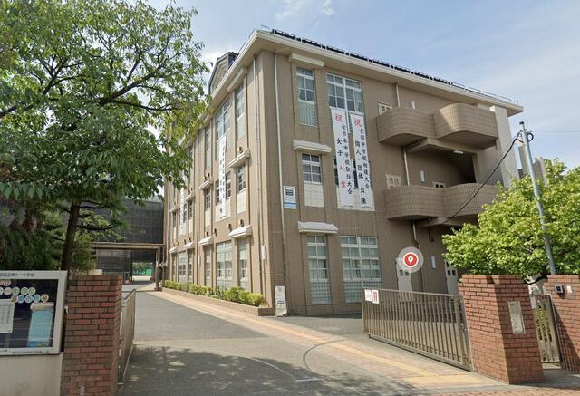足立区西綾瀬１丁目の中古一戸建の周辺|足立区立第十一中学校まで1,762m 