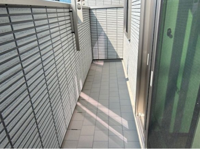 【バルコニー】 | グランレトア | 同ハウスメーカー施工の類似物件参考写真です