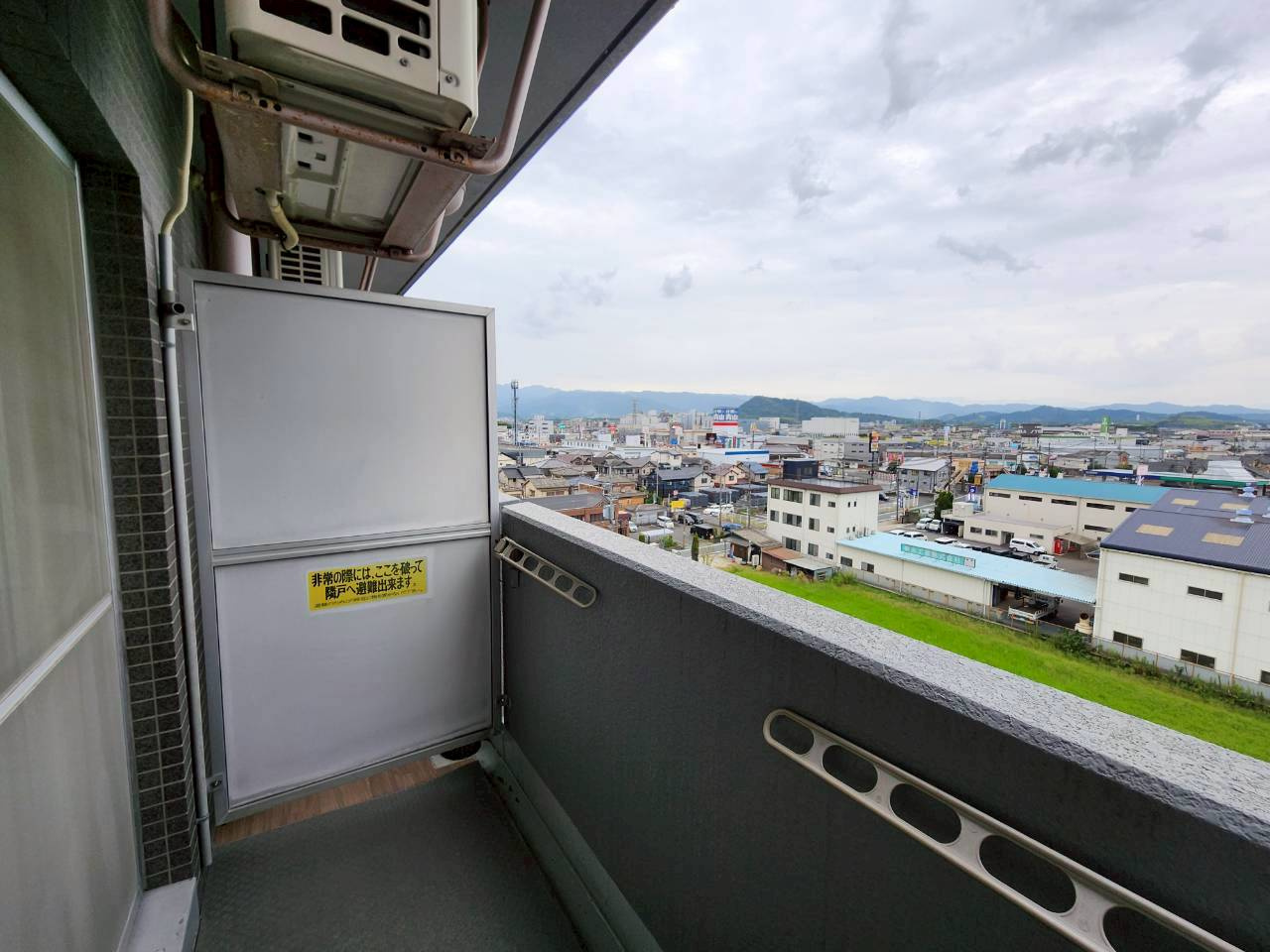 エグゼK&KⅡのバルコニー|日当たりのよい南向きのバルコニー