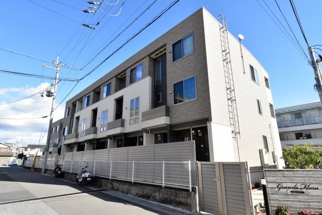 グランフローラの外観