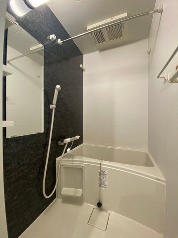 LaDouceur志賀本通Ⅱ　名古屋市賃貸　仲介手数料無料の浴室|バス