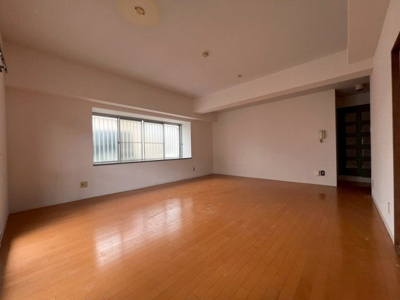 【居間・リビング】 | ベルトピア西明石Ⅲ