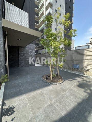 ディクス大阪城ＥＡＳＴレジデンス　のエントランス