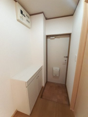 【玄関】 | クローバーＡ | 落ち着いた玄関です