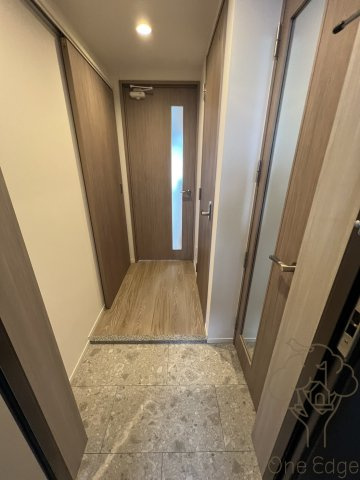 アヴェニール中崎の玄関