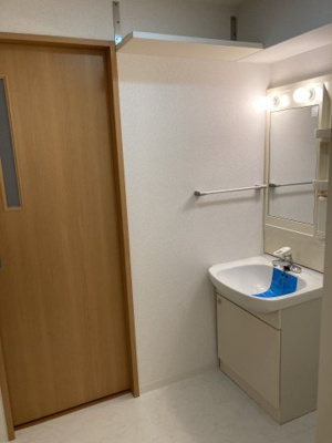 【洗面所】 | ヴィラ・ウェリントン | ヴィラ・ウェリントン　３０６号室