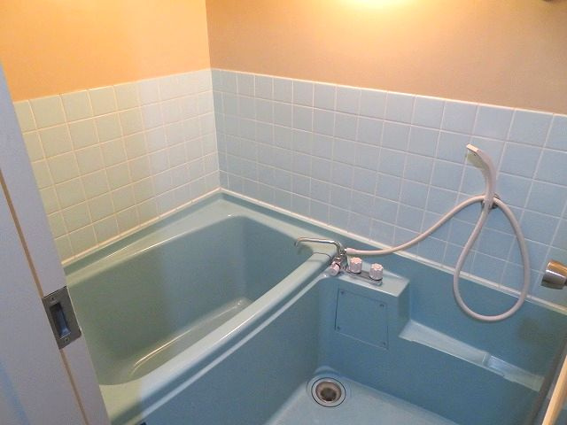 常盤コーポの浴室