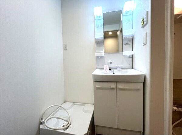 ジーメゾン名古屋道徳エルシアの洗面所