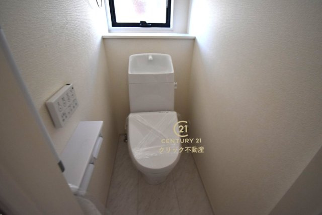 リーブルガーデン  ひたちなか稲田　10期　4のトイレ|１階と２階、２ヶ所に清潔なトイレ。
毎日使う空間と機能だから、いつまでも清潔なスペースであってほしいのがトイレです。