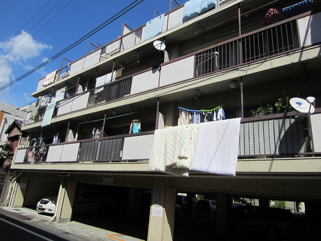 メゾン神谷の外観|とっても明るい居室です♪