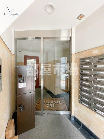 フィルモア ワンのエントランス