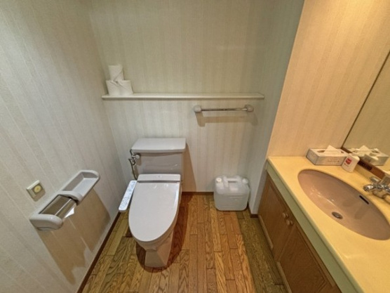 【トイレ】 | ドメーヌ熱海伊豆山