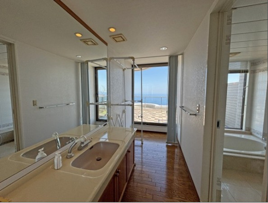 【洗面所】 | ドメーヌ熱海伊豆山