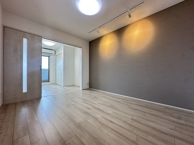 フジパレス遠里小野ウエストの居間・リビング