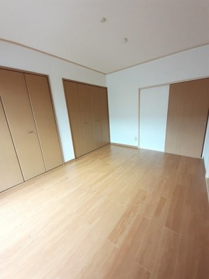 【内装】 | エステートＳＵＧＩ　Ⅰ | 明るい室内です