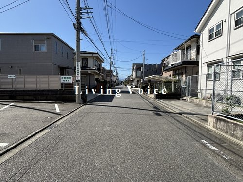 【前面道路含む現地写真】 | 【仲介手数料０円】相模原市中央区陽光台4丁目　中古一戸建て | 【仲介手数料０円】相模原市中央区陽光台4丁目　中古一戸建て