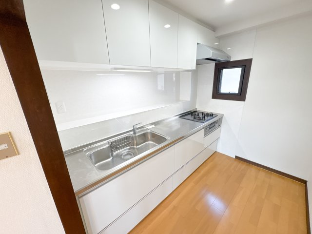 ニューハイツ富雄のキッチン