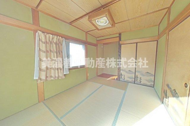６６００１　岐阜市上尻毛八幡中古戸建ての和室