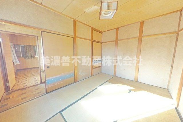 ６６００１　岐阜市上尻毛八幡中古戸建ての和室