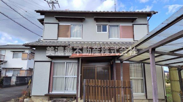 ６６００１　岐阜市上尻毛八幡中古戸建ての外観