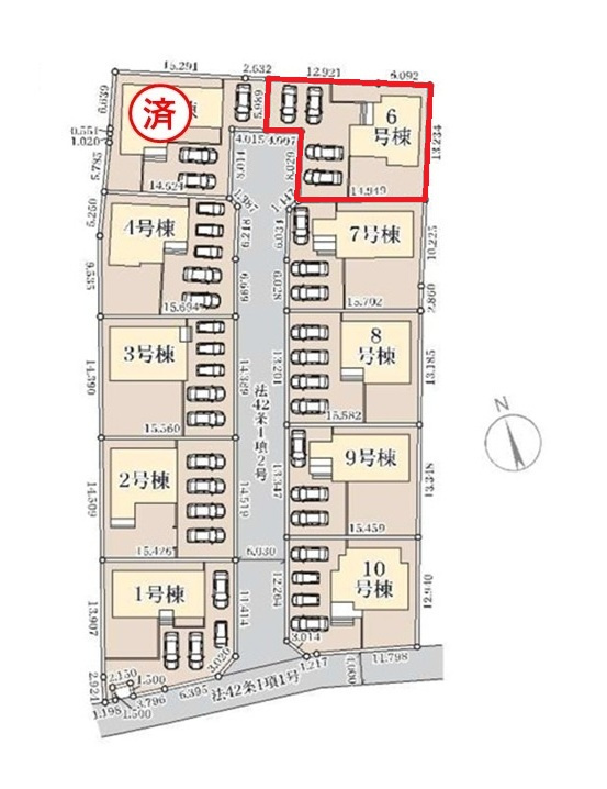 リーブルガーデン  ひたちなか稲田　10期　6の前面道路含む現地写真|４台駐車可能です。気になる他の物件と合わせての現地ご案内も可能です。HPから、またお電話でも、お気軽にお問い合わせください。

