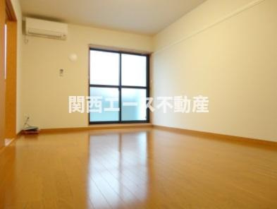 【寝室】 | レオネクスト上之島