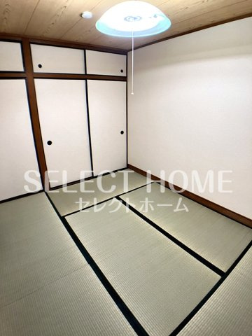 【寝室】 | サンライズ茨坪 | 使い勝手のいい寝室です