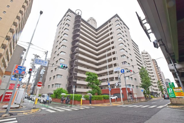 進和江坂アーバンライフ