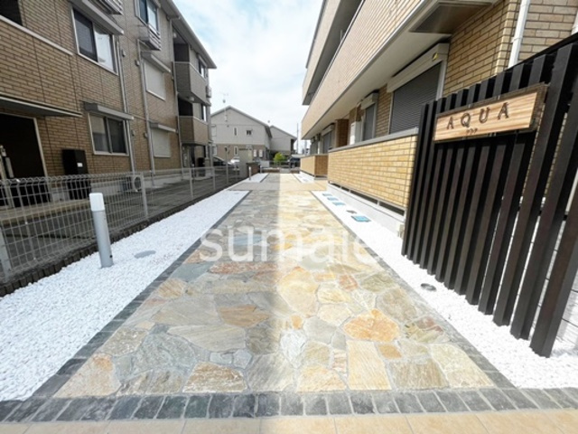 アクアのエントランス|エントランス