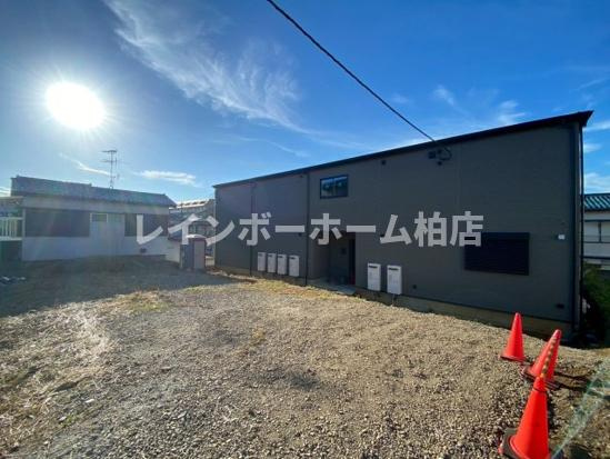 安心のオートロック。都市ガス採用で経済的。