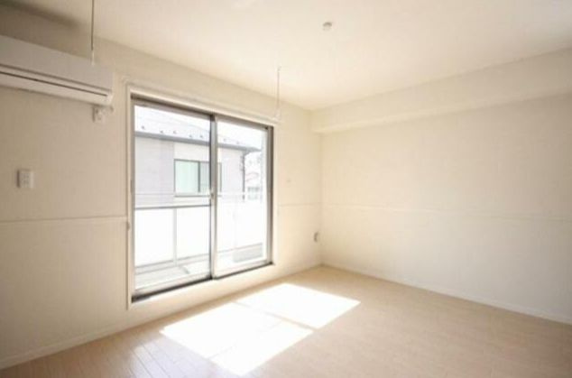 メゾンドサリジェの居間・リビング