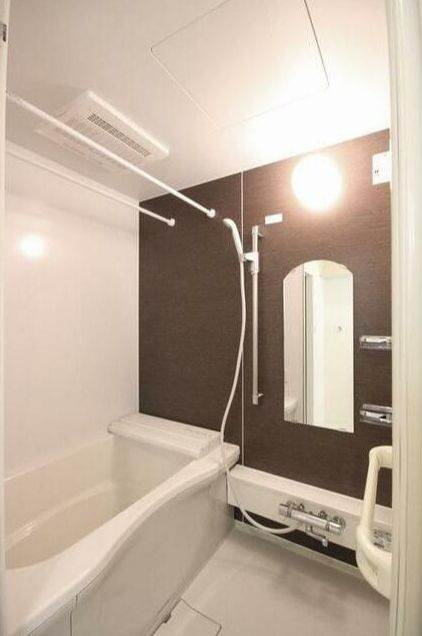 メゾンドサリジェの浴室