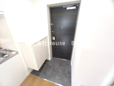 【玄関】 | ERCity's三宮EAST