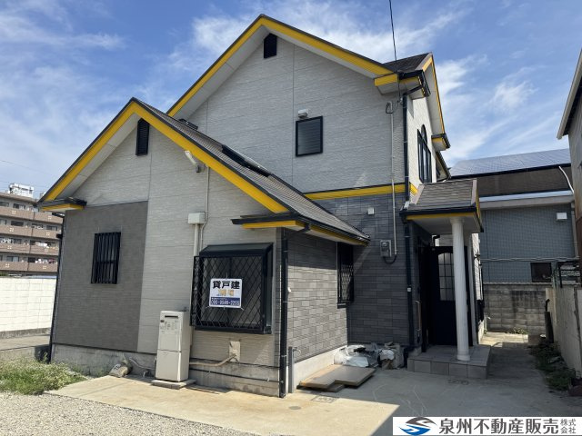 岸和田市箕土路町２丁目　中古住宅