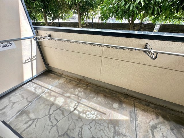 ネオクオーツ神屋壱番館のバルコニー