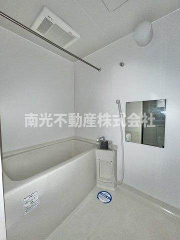 サイプレス小阪駅前の浴室