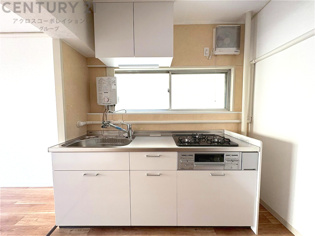 武庫川が近く緑豊かな閑静な住宅地に立地。