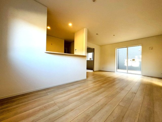 クワイエ　大垣市笠木町第1　全4区画分譲の前面道路含む現地写真|「現地（2025年10月21日）撮影」　　
■前面道路　
■ヤマダ不動産　株式会社リライフ