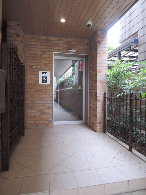 ベルクール近衛町のエントランス|★エントランス★