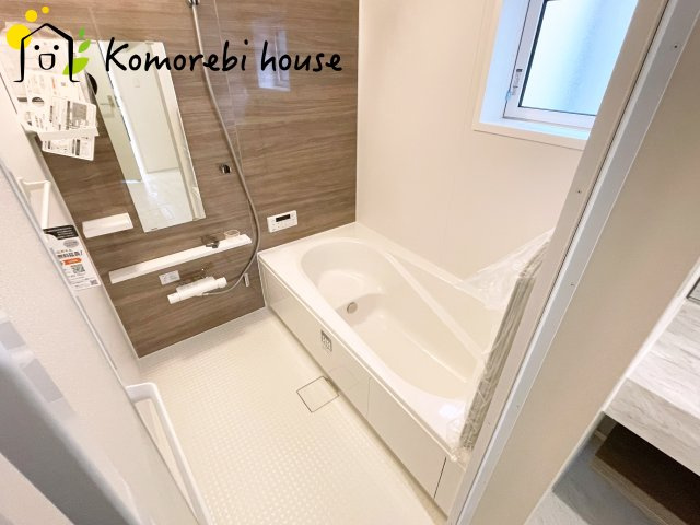 さいたま市北区宮原1丁目　2期　新築一戸建て　ブルーミングガーデン　02の浴室|きれいなお風呂です
