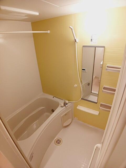 サニーレジデンスⅢ　Ｂの浴室|バス