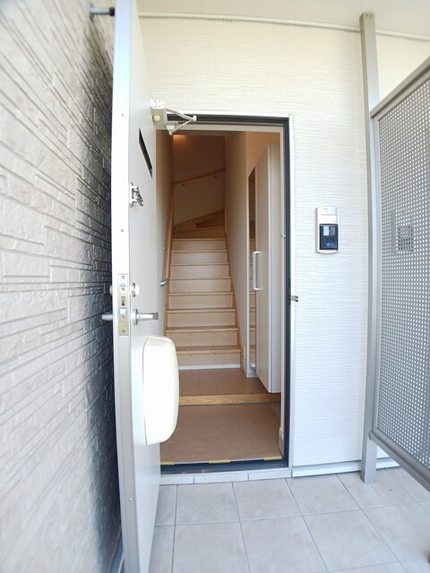 サニーレジデンスⅢ　Ｂの玄関|玄関