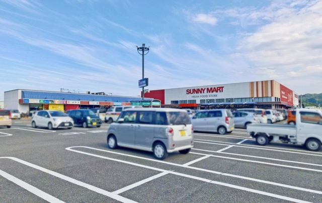 トロイメライの周辺|サニーマート高岡店 0.7km